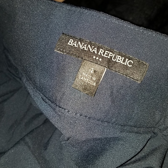 Banana Republic Navy Blue Pleated Skirt Sz 4 - Picture 6 of 6